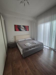 Reggio Emilia Central Design Apartment