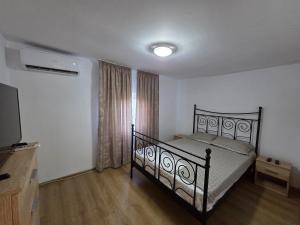 Casa Ianis