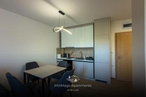 Miti Apartment with Marina View & Spa Access