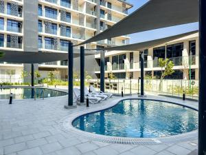 Cozy Studio -Masdar City - Pool & Gym