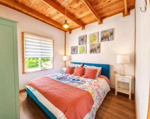 Tiny house