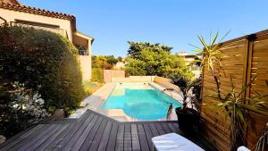 Villa avec Piscine, Vue panoramique sur lEsterel - Palmazur Vacances