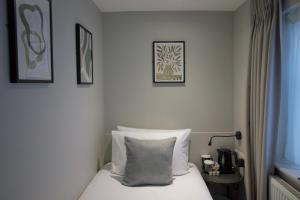 Howard Winchester Hotel