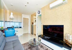 Grande Carribean apartments Jomtien beach Pool view Sea View