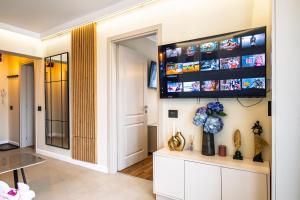 Riverfront Panorama - Emerald 2BR, Piata Unirii