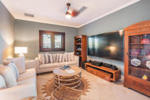 Fully Staffed Villa at La Marina-Casa de Campo