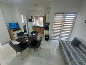 Aparrtment with rooftop terrace with sea view