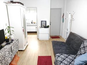 Executive Apartment north seafront center of the island
