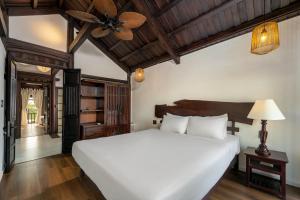 Rosie Private Wooden Villa