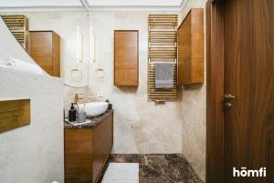 Smolensk Boutique Stay AC - homfi Collection