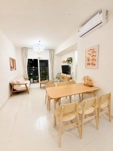 Lucky Dove Home