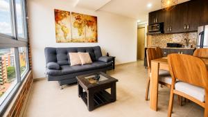 Laureles Deluxe Apartment in the Medellin sky