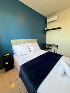 Apto com 2 quartos e AC no Centro
