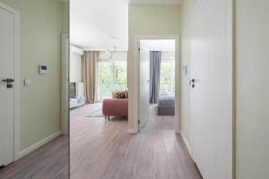 Westfield Mokotów Modern Apartment by BookingHost