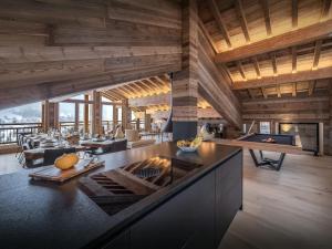 Chalet Celestia - OVO Network