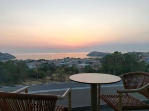 Almendras Luxury Rooms