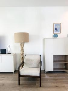 Charming Studio in Lustica Bay Centrale