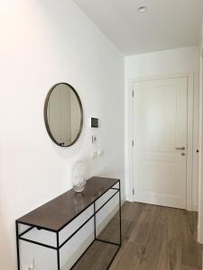 Charming Studio in Lustica Bay Centrale