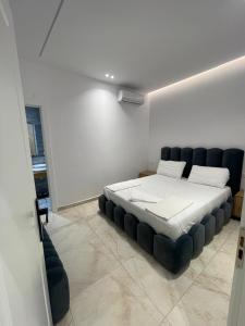 Vila Elezi 2