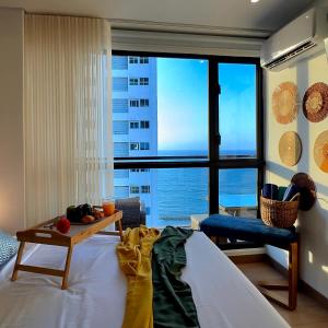 Beachfront Condo, Murano Centro 1- El Cabrero, Near Walled City, Airport Pick Up