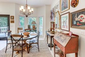 Mid-Term Stay Near Lake Oconee! Home w Gazebo