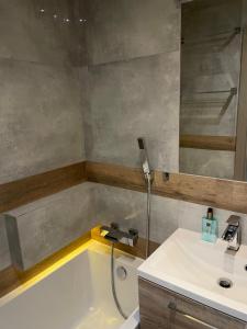 Apartament Anielewicza Warszawa