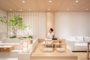 Oversized Jacuzzi Private House for 10 - 3 min to Busan Station - Free Luggage Storage