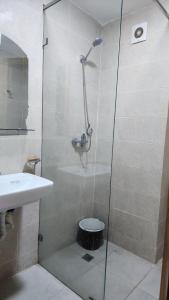 Residance Omnia 10 premier ètage imeuble 11 ain emyer