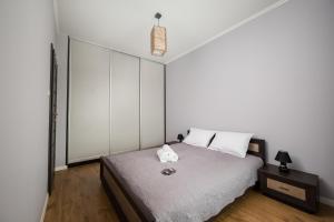Ursus Comfort Apartment by BookingHost