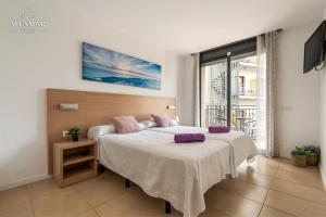 Zen Suite - Modern Apartment with Parking & Swimming Pool