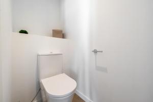 Atic Port Apartsuite con bañera y terraza Adults Only