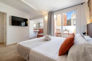 Atic Port Apartsuite con bañera y terraza Adults Only