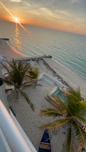 Sunset by the sea 3