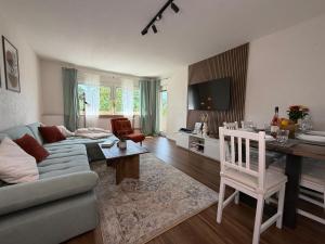 Napa Night Offenburg - Klimaanlage, Balkon, nahe Messe & Europa-Park