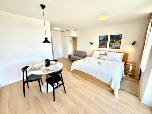 Monte Panorama Apartment - Private Outdoor Parking