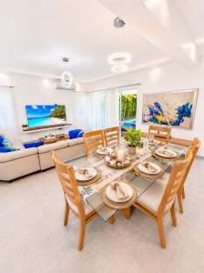 Sunbreeze Villa in Oceanfront Sosua Ocean Village