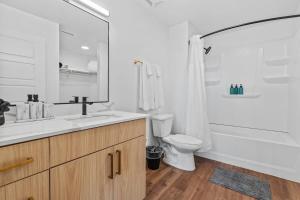 2BR SLC Gem Steps from City Creek