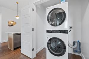 2BR SLC Gem Steps from City Creek