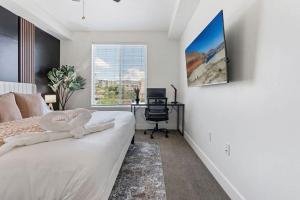 Stylish 1BR w Parking, Near Temple Square & Delta Center