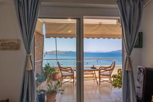Sea View Getaway