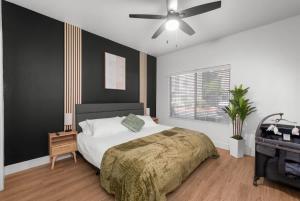 Stylish 2BR-Pool, Yoga Rm, Gym, Cabanas, BBQ,Prkng