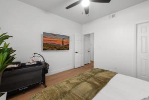 Stylish 2BR-Pool, Yoga Rm, Gym, Cabanas, BBQ,Prkng