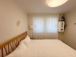 Stay Login Stay near Hongdae, Gwanghwamun, DMC & Sungnyemun