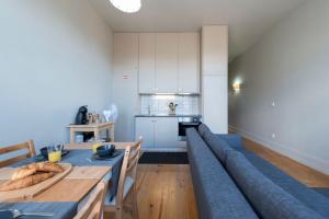 Gloria Boulevard Flat