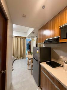 Fully Furnished Studio Unit Cebu City with Pool near IT Park