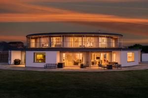 7 Bed in Westward Ho oc-o34167
