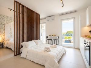 Dimora Venera-Modern Comfort with Private Parking
