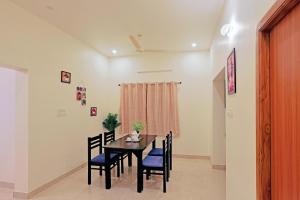 AJ Signature Suites
