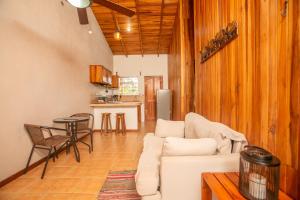 Casas Airelibre - Pura Vida Homes in Nuevo Arenal, Lake Arenal