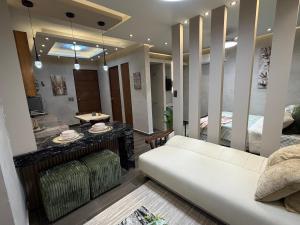 Lofts Modernos con Alberca en Obispado
